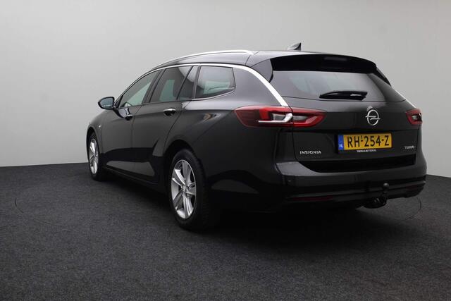 Opel INSIGNIA Sports Tourer 1.5 Turbo Business Executive 2017 | Goed Onderhouden | Trekhaak | Airco | Cruise Control | Carplay | DAB Radio | 2 Sleutels | Nationale Autopas