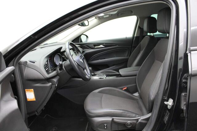 Opel INSIGNIA Sports Tourer 1.5 Turbo Business Executive 2017 | Goed Onderhouden | Trekhaak | Airco | Cruise Control | Carplay | DAB Radio | 2 Sleutels | Nationale Autopas