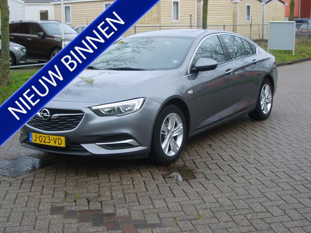 Opel INSIGNIA Grand Sport 1.5 Turbo Business Executive