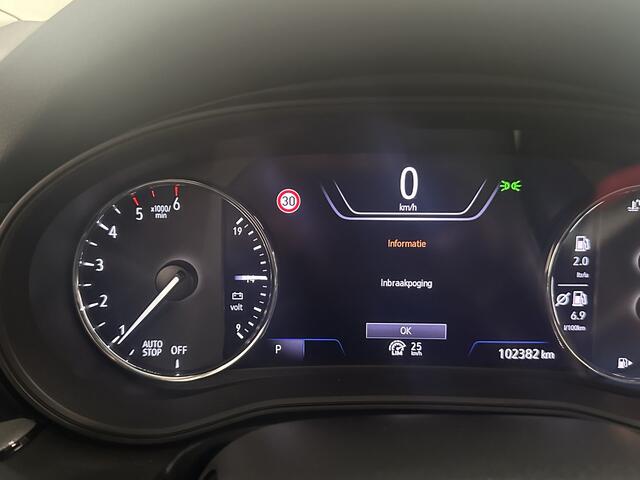 Opel INSIGNIA Sports Tourer 2.0 CDTI Business Executive CLIMA / NAVI / CRUISE / CAMERA 1e EIGENAAR