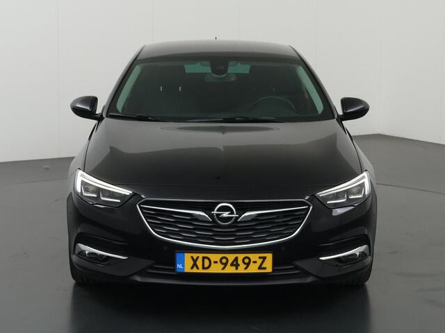 Opel INSIGNIA Grand Sport 1.6 Turbo Innovation | Navigatie | Head-Up | Comforstoelen | Parkeercamera | Climate Control | Keyless Go |