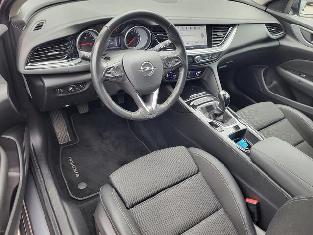 Opel INSIGNIA Sports Tourer 1.5 Turbo 141PK Online Edition, Trekhaak, Navi, Clima, Camera, Rijklaar met beurt & garantie!