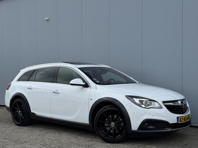 Opel INSIGNIA Sports Tourer 1.6 Turbo 170pk Business Executive Panoramadak/Leder/Trekhaak.