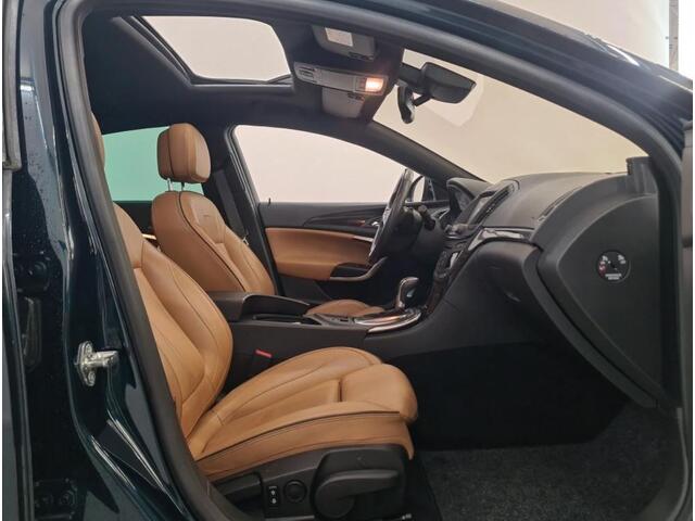 Opel INSIGNIA 1.6 T 170PK Automaat Business Executive 5Drs./ Schuifdak / Leder / Pdc+Camera / Stuur-stoelverwarming / Keyless /