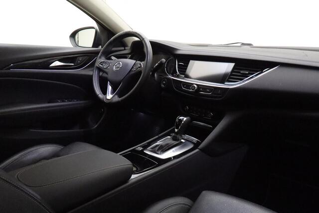 Opel INSIGNIA Sports Tourer 1.5 Turbo Business Executive Automaat | Lederen bekleding | Navigatie | Stoelverwarming & Ventilatie | Keyless | Lichtmetalen velgen | Parkeersensoren