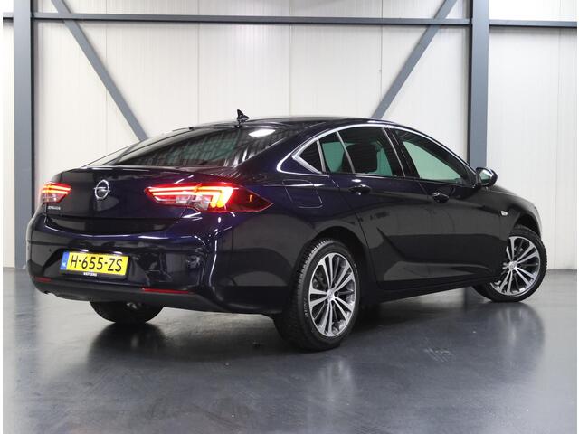 Opel INSIGNIA Grand Sport 165PK Executive | AUTOMAAT | AppleCarplay/Android Auto | Navigatie | LEER | Verwarmde Stoelen | Dodehoek Detectie | Parkeersensoren | Climate Control | Adaptive cruise control |