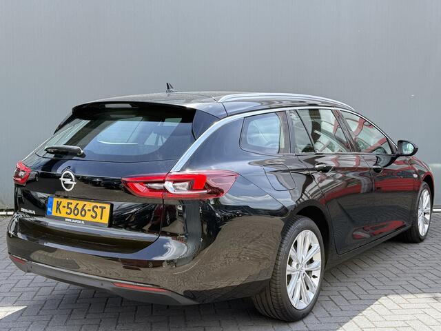 Opel INSIGNIA Sports Tourer BWJ 2021 1.5 CDTI 123 PK Business Elegance | NWE APK TREKHAAK / SPORTSTOELEN / CAMERA / CARPLAY / NAVI / CLIMA / CRUISE / HALF LEDER / KEYLESS / CAMERA / ELEK. ACHTERKLEP / DODE HOEK DETECTIE / LMV 18 INCH / LED