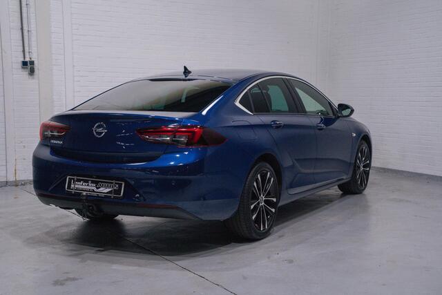 Opel INSIGNIA Grand Sport 1.5 CDTI Ultimate navi cruise DAB PDC v+a ledverlichting wegklapbare trekhaak 18"LMV private-glas half-lederen bekleding