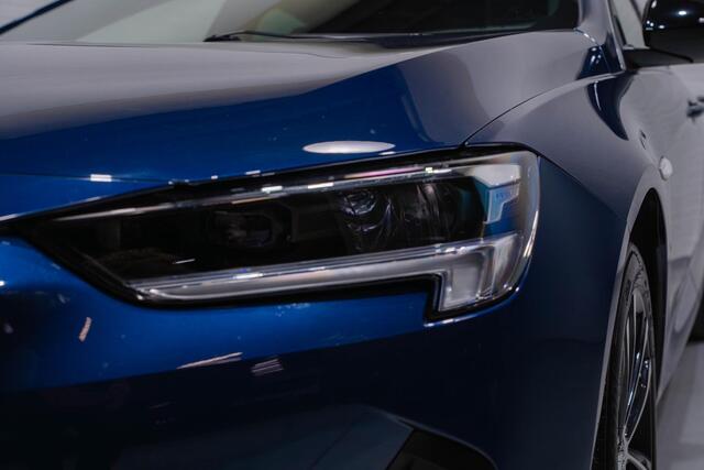 Opel INSIGNIA Grand Sport 1.5 CDTI Ultimate navi cruise DAB PDC v+a ledverlichting wegklapbare trekhaak 18"LMV private-glas half-lederen bekleding