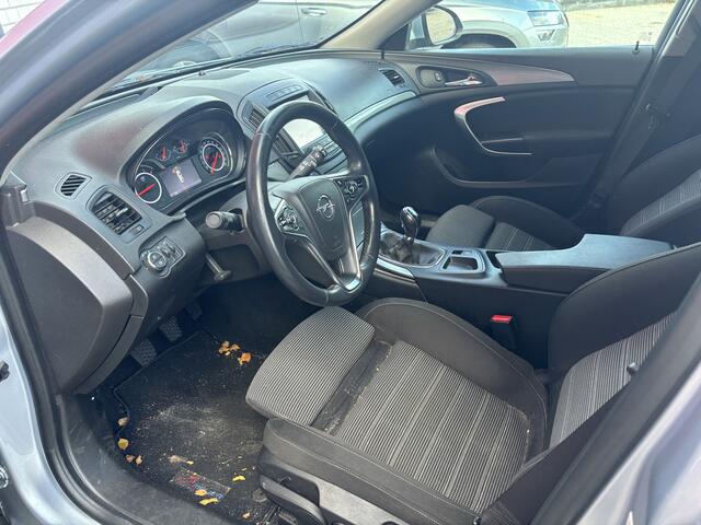 Opel INSIGNIA Sports Tourer 1.6 CDTI EcoFLEX Edition CAMERA / CARPLAY / DAB+ / CLIMA / PDC / CRUISE / NAVI / NL-AUTO