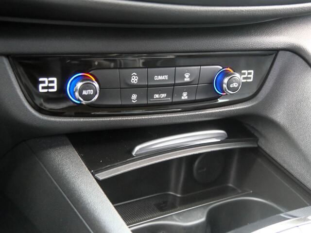 Opel INSIGNIA Sports Tourer 1.5 141PK Turbo Business Executive | TREKHAAK | NAVIGATIE | CRUISE CONTROL |