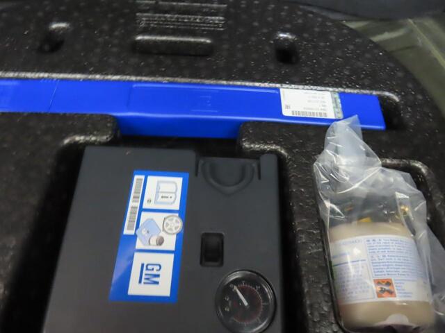 Opel KARL 1.0 Rocks Online Edition