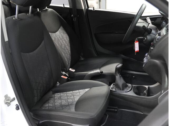 Opel KARL 1.0 120 Jaar Edition | Airco | Bluetooth | Cruise Control | Start/Stop Systeem | Radio | Buitenspiegels Elektrisch Verstelbaar | Centrale Deurvergrendeling met Afstandsbediening |