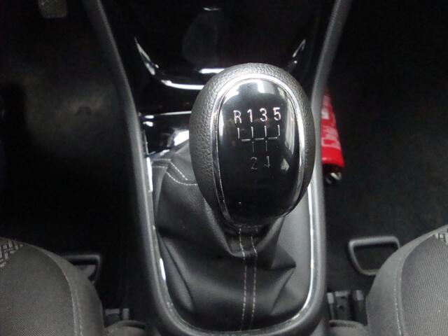 Opel MOKKA X 1.6 Selection