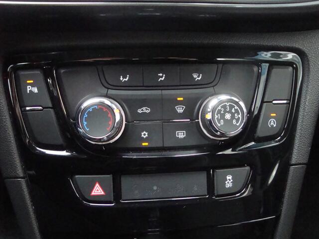 Opel MOKKA X 1.6 Selection