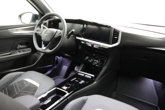 Opel MOKKA 1.2 Turbo Ultimate 130 PK Automaat | Climate control | Keyless | Navigatie via Appla Carplay | Alcantara bekleding | Zwart dak | Lichtmetalen velgen