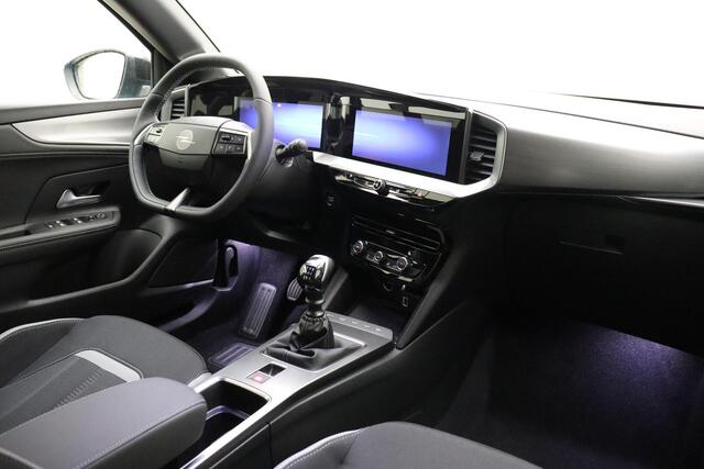 Opel MOKKA 1.2 Turbo GS Navigatie | Keyless | 18'' lichtmetalen velgen | Dodehoekdetectie | Adaptieve cruise control | Stuurwiel verwarmd