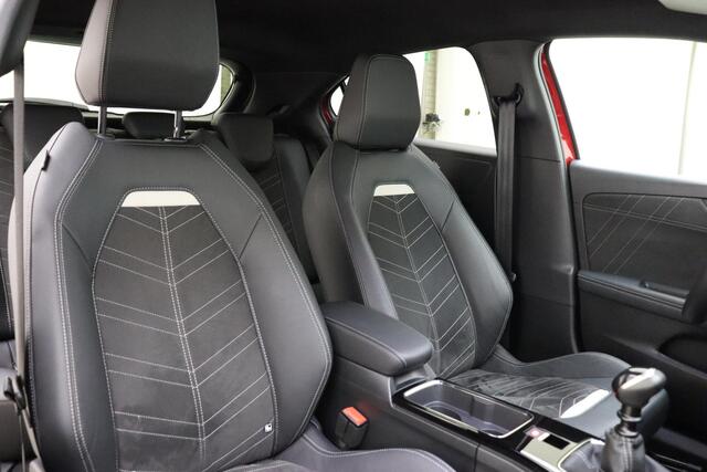 Opel MOKKA 1.2 Turbo Ultimate | Alcantara bekleding | Navigatie pakket | Camera achter | Matrix verlichting | Climate control | Trekhaak |