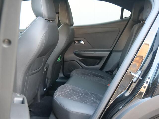 Opel MOKKA 1.2 Turbo 130pk Ultimate Automaat Apple Carplay / Camera / DAB / Massage stoel