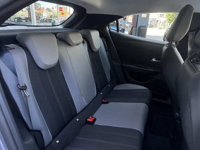 Opel MOKKA 1.2 Turbo Elegance Camera/Stuur+Stoelverwarming/Dodehoek sensor.