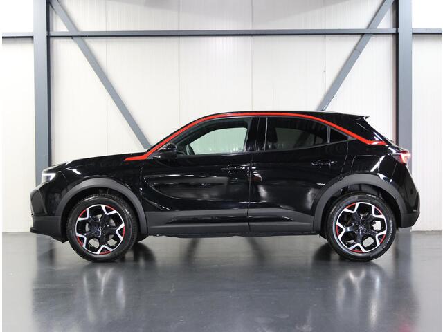 Opel MOKKA 1.2 130PK Turbo GS Line | AppleCarPlay/AndroidAuto | Adaptive Cruise Control | Climate Control | Camera | Stoel/Stuur Verwarming | Digitale Cockpit | Navigatie | FULL LED | Isofix | Privacy Glass | Trekhaak |