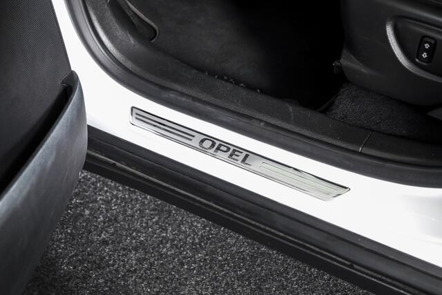 Opel MOKKA X 1.4 Turbo Innovation 140 PK | Cruise | Stoel-+Stuurverw | PDC | Camera | NAV + App. Connect| ECC | DAB | LM 17" |