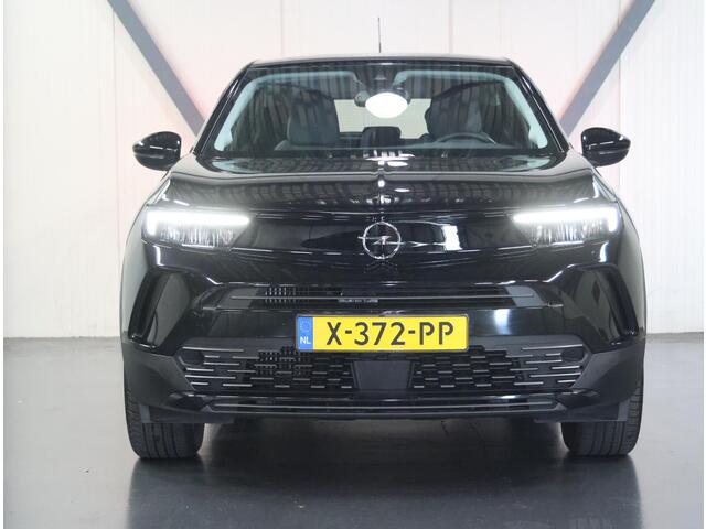 Opel MOKKA 1.2 130PK Turbo Level 3 | AppleCarplay/AndroidAuto | Achteruitrijcamera | Cruise Control | Armsteun | Climate Control | Navigatie | FULL LED | Isofix | Privacy Glass |