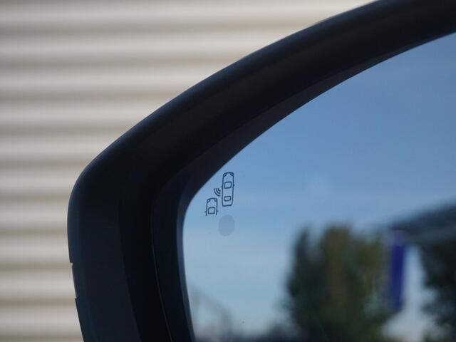 Opel MOKKA Mokka-e Ultimate 50-kWh 11kw 3-fase Leder Alcantara