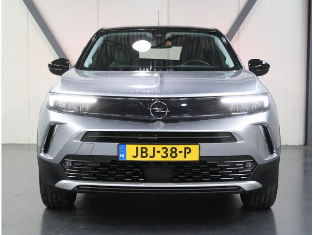Opel MOKKA Mokka-e Elegance 50-kWh 136PK | AppleCarPlay/AndroidAuto | Cruise Control | Climate Control | Camera | Digitale Cockpit | Navigatie | FULL LED | TwoTone | Isofix | Armsteun |