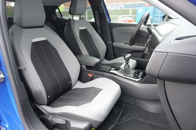 Opel MOKKA 1.2 Turbo 130pk Elegance / Trekhaak / Camera + PDC / Navi Pro