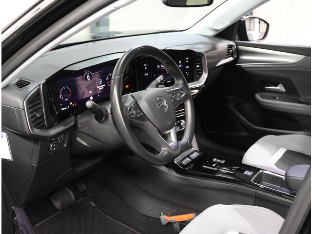 Opel MOKKA 130PK Elegance | 1ste eigenaar | AUTOMAAT | Stoelverwarming | Camera | Navigatie | LED lampen | 17"LMV | Digitale Cockpit | Climate Control | Cruise Control | FULL LED | Isofix | Privacy Glass |
