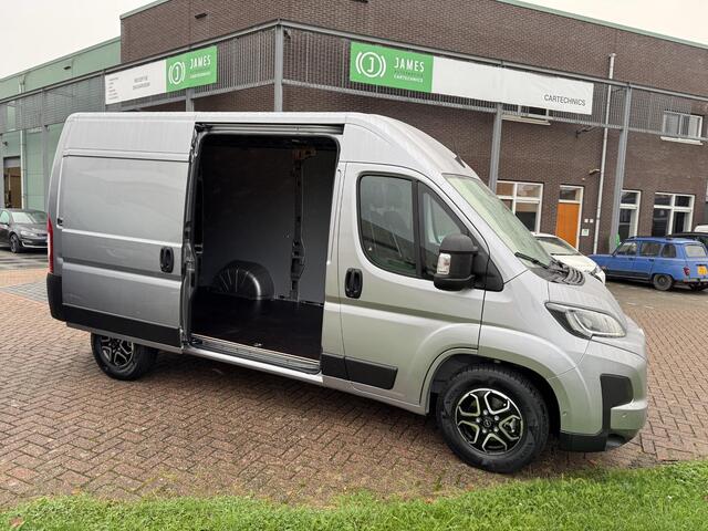Opel MOVANO 2.2D 140 S&S L2H2 3.5t Automaat|Pakket Style|Plus Pakket Techno|Trekhaak|