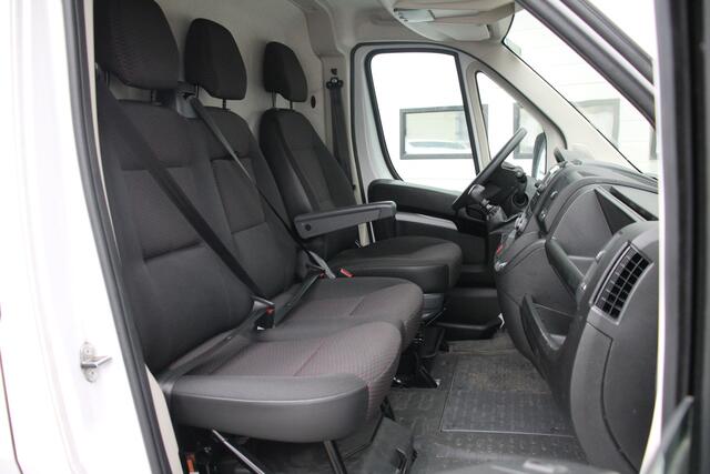 Opel MOVANO 2.2D 120PK L2H2 - EURO 6 - Airco - Cruise - ¤ 20.950,- Excl.