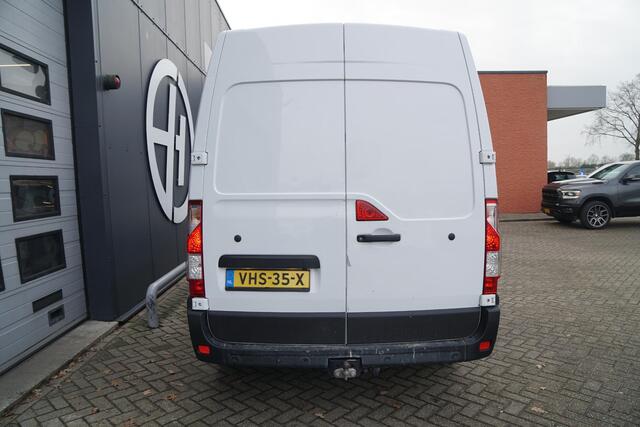 Opel MOVANO 2.3 TURBO 150 PK L2H2 + 2500 KG TREKHAAK | CAMERA | NAVIGATIE