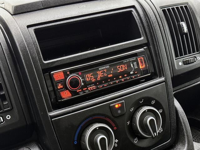 Opel MOVANO 2.2D 140pk Bakwagen met Laadklep Cruise Control Meubelbak Airco