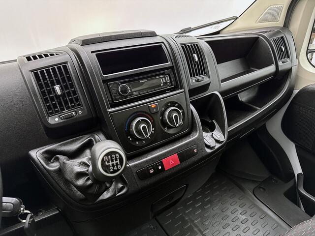 Opel MOVANO 2.2D 140pk Bakwagen met Laadklep Achteruitrijcamera Cruise Control Meubelbak D'Hollandia klep