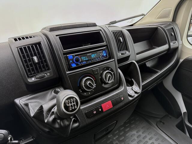 Opel MOVANO 2.2D 140pk Bakwagen D'Hollandia laadklep Cruise control Airco Achteruitrijcamera Meubelbak Laadklep