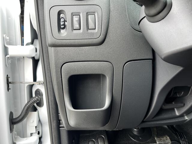 Opel MOVANO 2.3 CDTI BiTurbo L1H2 Airco Cruise controle Kastinrichting Achteruitrijcamera 2-Persoons Schuifdeur Zijruit rechts Euro 6 Bpm vrij !!1e eigenaar Dealer onderhouden