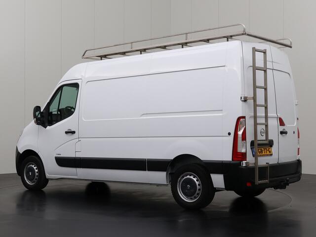 Opel MOVANO 2.3CDTI 145PK BiTurbo L2H2 | Imperiaal | Trekhaak | Navigatie | Camera | Airco | Cruise | 3-Persoons