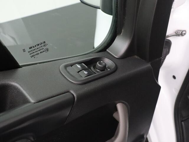 Opel MOVANO 2.3CDTi 130PK Bakwagen+Laadklep | Navigatie | Airco | Camera