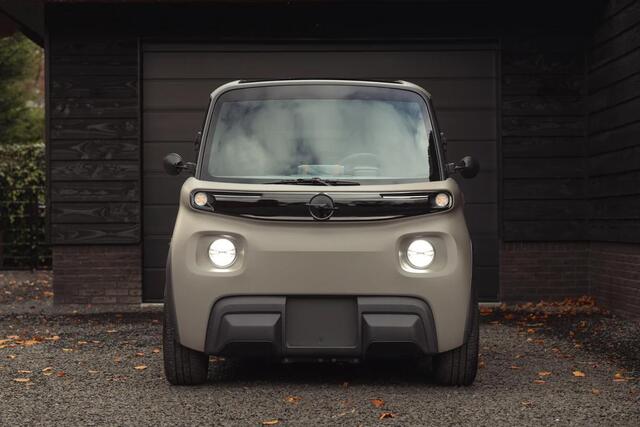 Opel Rocks-e LIMITED EDITION "Magno Winter"