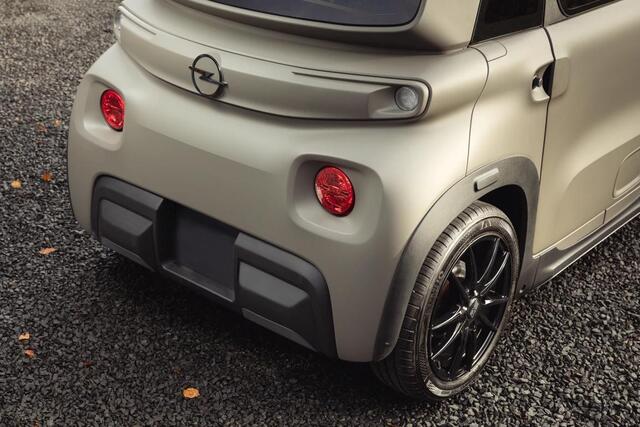 Opel Rocks-e LIMITED EDITION "Magno Winter"