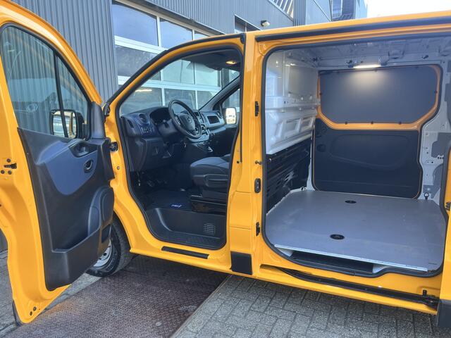 Opel VIVARO 1.6 CDTI L1H1 Dubbele schuifdeur Airco Cruise control Trekhaak 2000kg trekgewicht Bluetooth telefoon voorbereiding 3-Persoons 1e eigenaar Euro 6