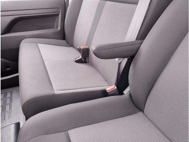 Opel VIVARO Electric L2 75 kWh 136pk | 8 jaar garantie | Multimedia | Apple Carplay | Android Auto | Achteruitrijcamera | Parkeersensoren voor en achter | Digital cockpit | Stuurwielbediening | Scheidingswand comfort | Bestuurdersstoel comfort | Bank voorpassagiers |