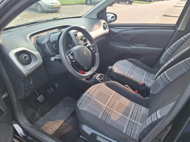 Peugeot 108 1.0 e-VTi Blue Lion