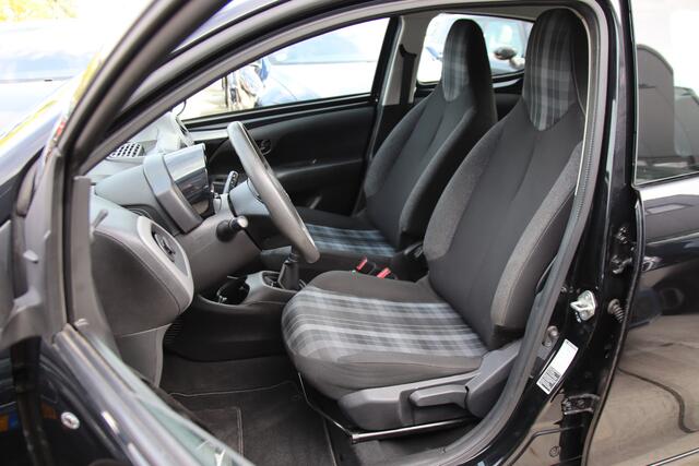 Peugeot 108 1.0 e-VTi Active Airco, 5drs, NL auto, NAP Lente aanbieding!