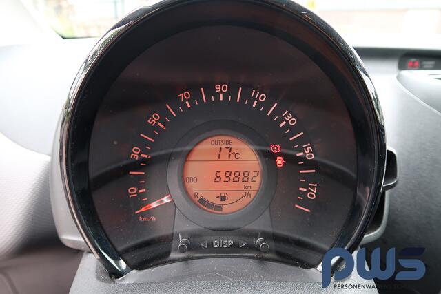 Peugeot 108 1.0 e-VTi Active Apple Carplay / Airco / Camera / 1e Eig. / NL auto / Garantie!