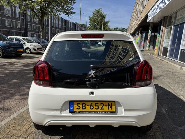 Peugeot 108 1.0 e-VTi Active 29715KM! NAP | Nieuwstaat! | Airco | Elektrische Ramen | Bluetooth | Led verlichting |