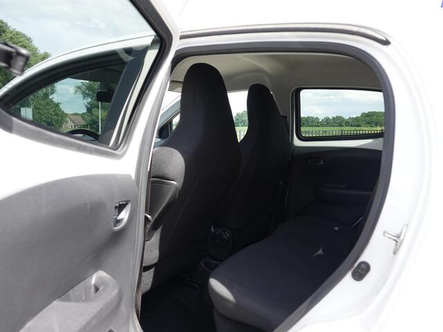 Peugeot 108 1.0 e-VTi Allure CLIMA | CAMERA | CHROME | LMV | BT-TEL