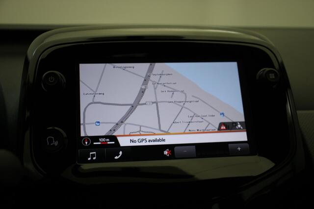 Peugeot 108 1.0 e-VTI Executive 5 Deurs - Navi, Camera, Clima